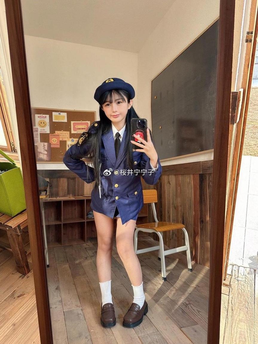 绝非偶然！邻座的怪阿松是樱井宁宁吗，当下的无删珍藏定制超乎你的想象