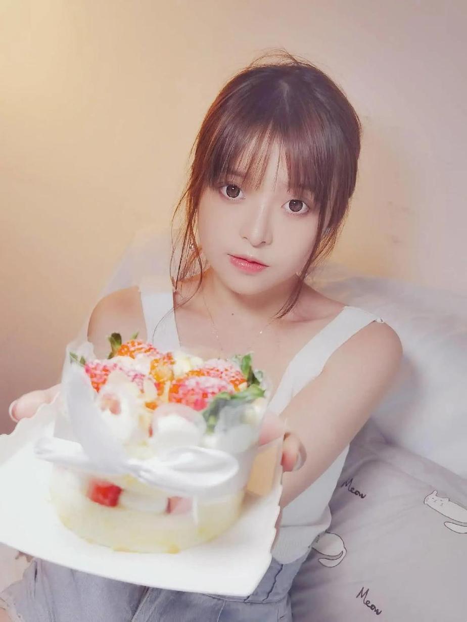 唯美经典：草莓味的奈奈兔花嫁之优雅复古