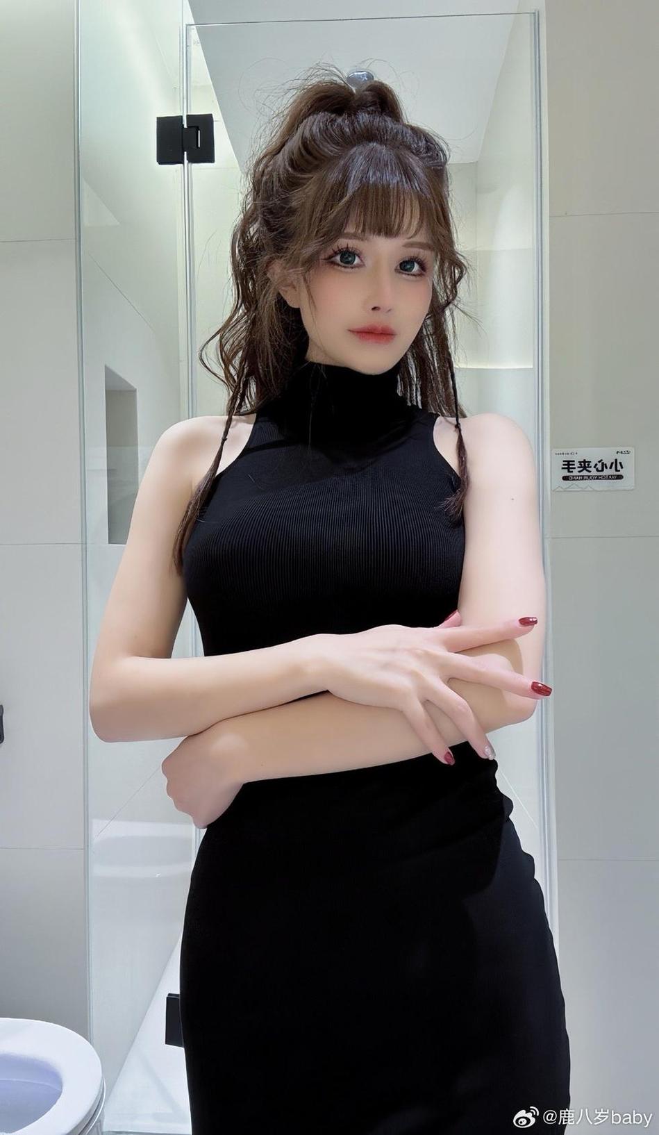 鹿八岁baby神明的精选照片集