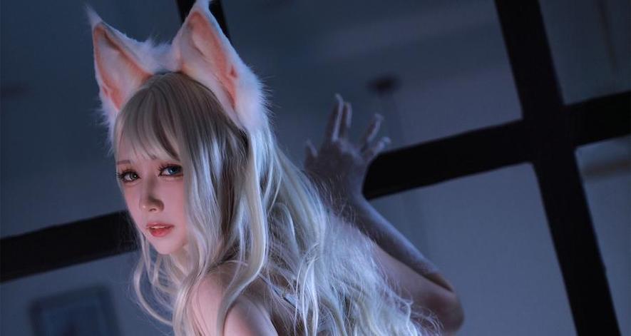 黑白御猫魔太郎的摄影风格别有一番味道